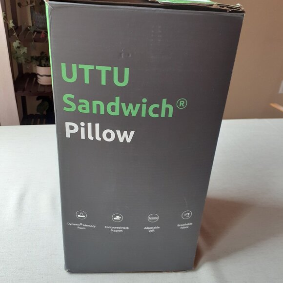 New Queen Size Cervical Memory Foam Bed Pillow for Neck Support - Picture 2 of 5